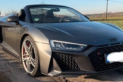 Audi R8 64.500 km 127.900 &euro; Duisburg 47249