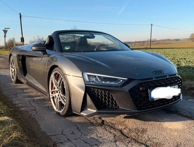 Audi R8 64.500 km 128.800 &euro; Duisburg 47249