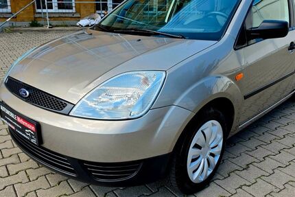 Ford Fiesta 89.800 km 2.990 &euro; Leipzig 04328