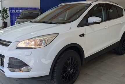 Ford Kuga 97.000 km 10.990 &euro; Plauen 08525