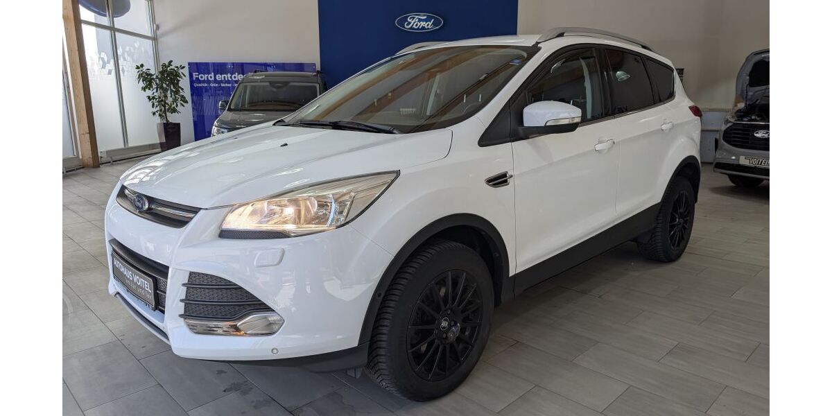 Ford Kuga 97.000 km 10.990 &euro; Plauen 08525
