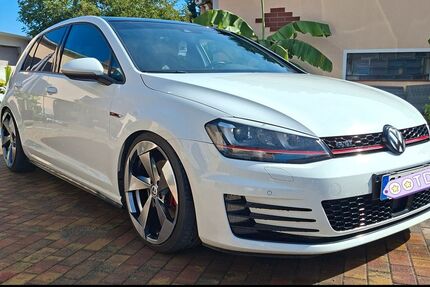 VW Golf 179.500 km 14.300 &euro; Lauchhammer 01979