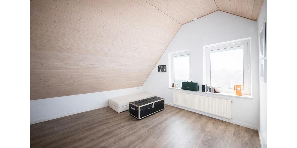 Einfamilienhaus Bitburg - 7 Zimmer, 210 m&sup2;, 799.000&euro; | Angebot:26244377
