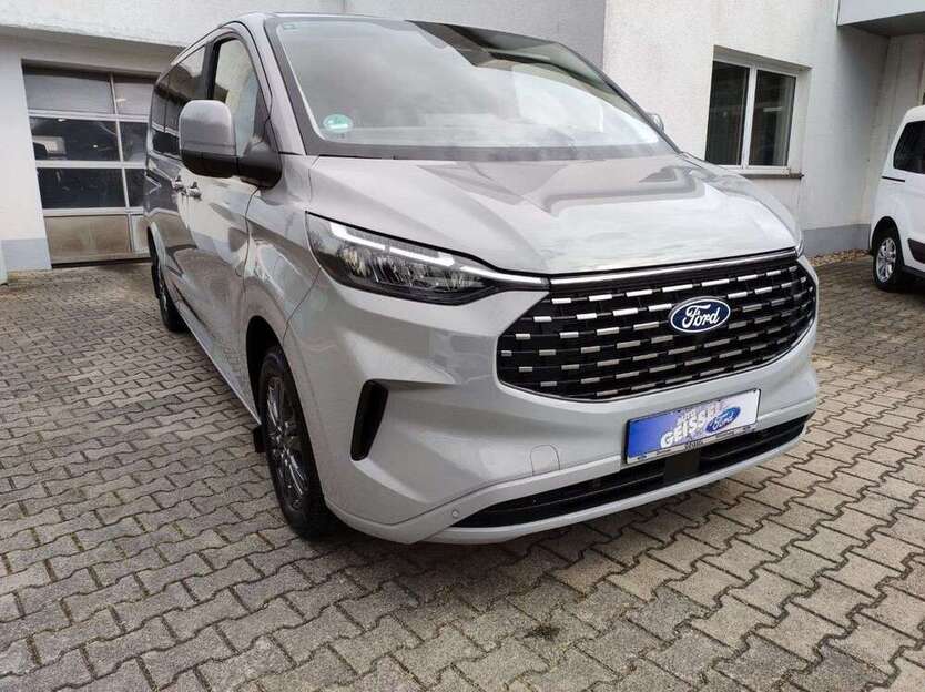Tourneo Custom