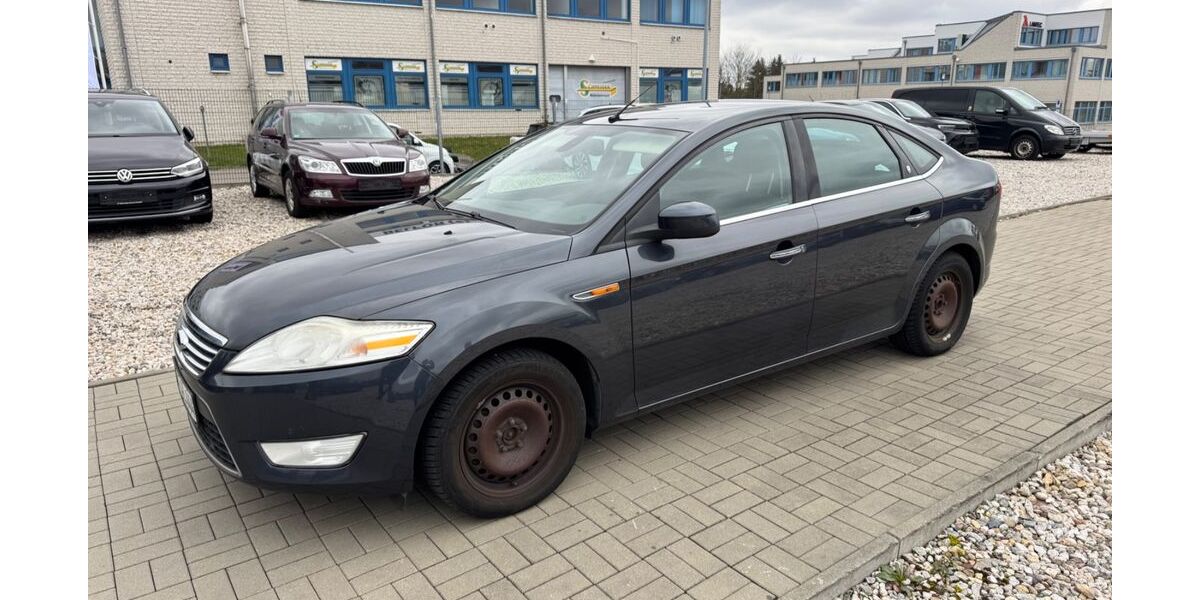 Ford Mondeo 106.412 km 2.999 &euro; Taucha 04425