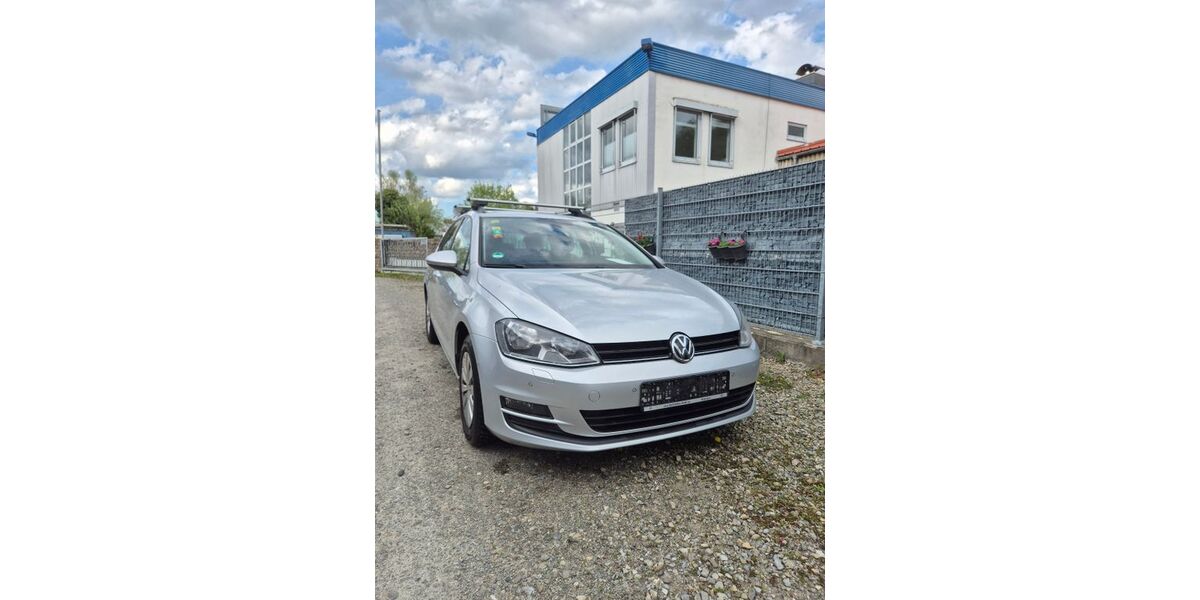 VW Golf 119.500 km 10.900 &euro; Friedrichshafen 88046
