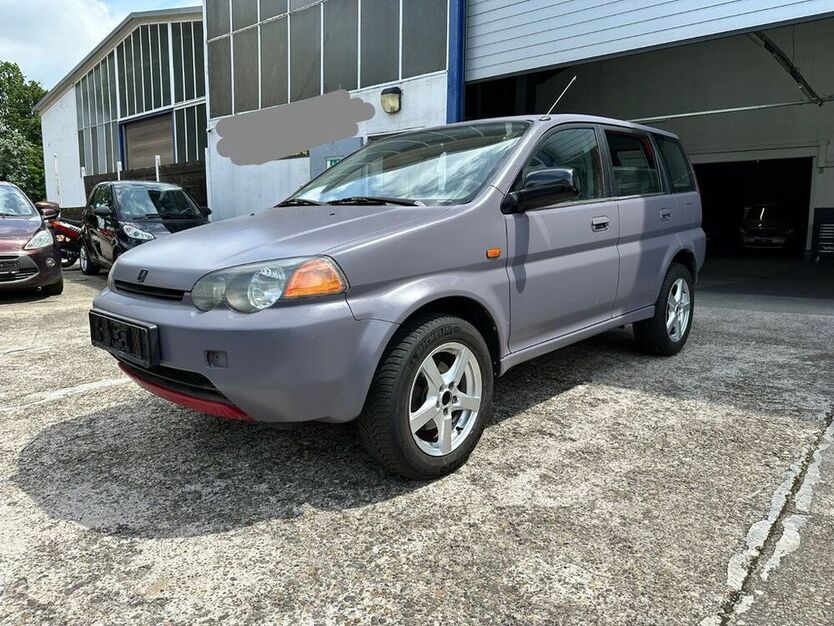HR-V