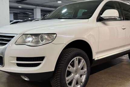 VW Touareg 184.998 km 8.490 € München 81675