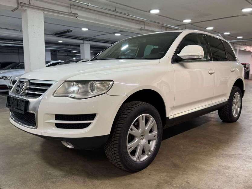 VW Touareg 184.998 km 8.490 € München 81675