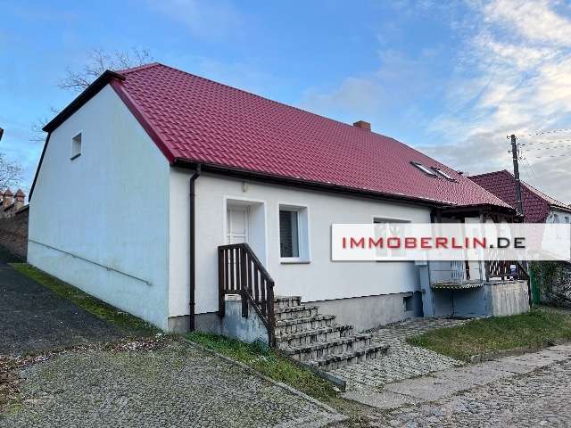 Haus zum Kaufen in Niederfinow 259.000 € 201 m²