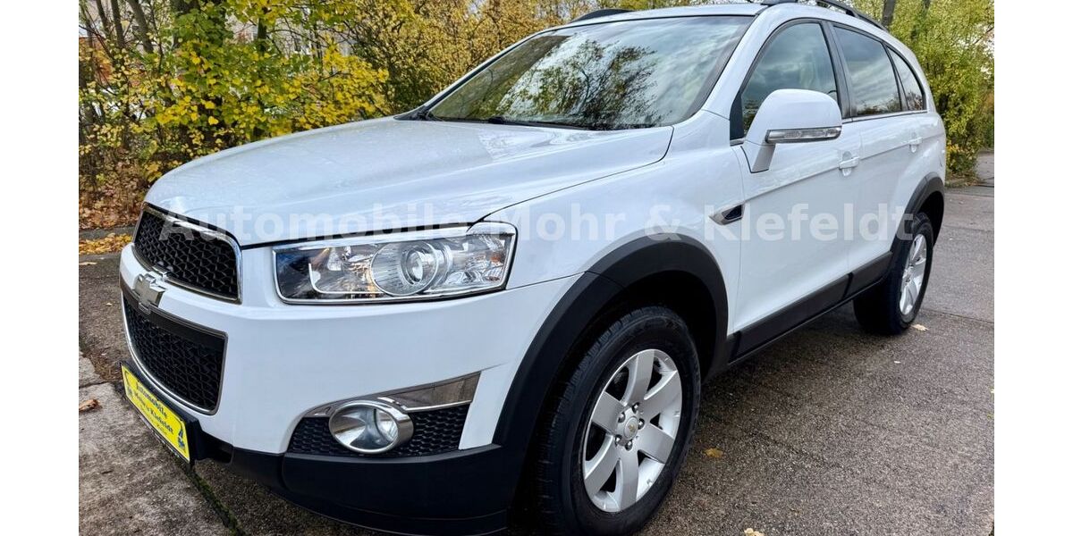 Chevrolet Captiva 128.000 km 8.499 &euro; Halle-Neustadt 06124