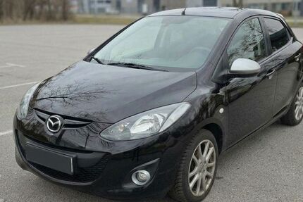 Mazda 2 109.000 km 7.500 &euro; München 81377