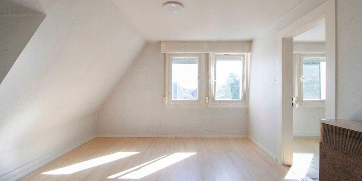 Mehrfamilienhaus, Wohnhaus Stuttgart Botnang - 9 Zimmer, 204 m&sup2;, 1.200.000&euro; | Angebot:25472277