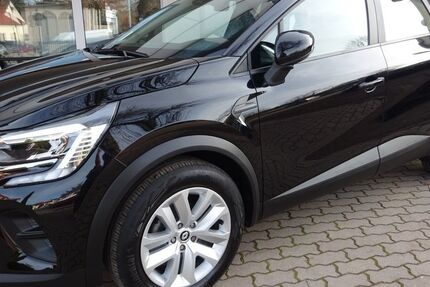 Renault Captur 19.100 km 17.990 € Dresden 01217