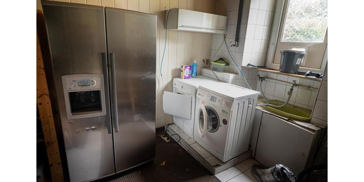 Einfamilienhaus Bergheim - 7 Zimmer, 200 m&sup2;, 2.900&euro; | Angebot:24646494