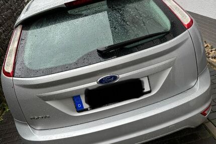 Ford Focus 136.700 km 3.750 € Trierweiler 54311