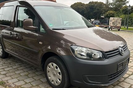 VW Caddy 139.505 km 8.499 &euro; Dresden 01097