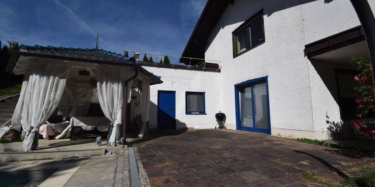 Mehrfamilienhaus, Wohnhaus Ruderting - 6 Zimmer, 210 m&sup2;, 449.000&euro; | Angebot:25697883
