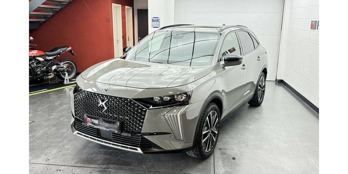 DS Automobiles DS7 Blue HDI 130 Étoile LED Nachtsicht Pano 29.800 km 29.870 &euro; Lich 35423