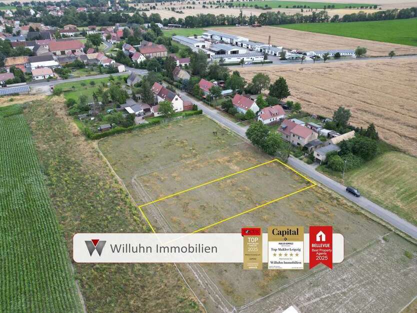 Grundstück zu verkaufen in Pegau 166.800 € 1112 m²