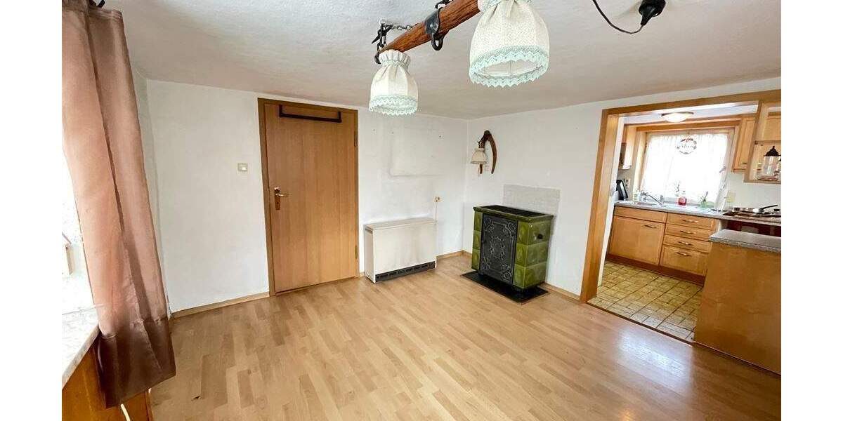 Einfamilienhaus Osterhofen Oberndorf - 6 Zimmer, 100 m&sup2;, 148.000&euro; | Angebot:24498887