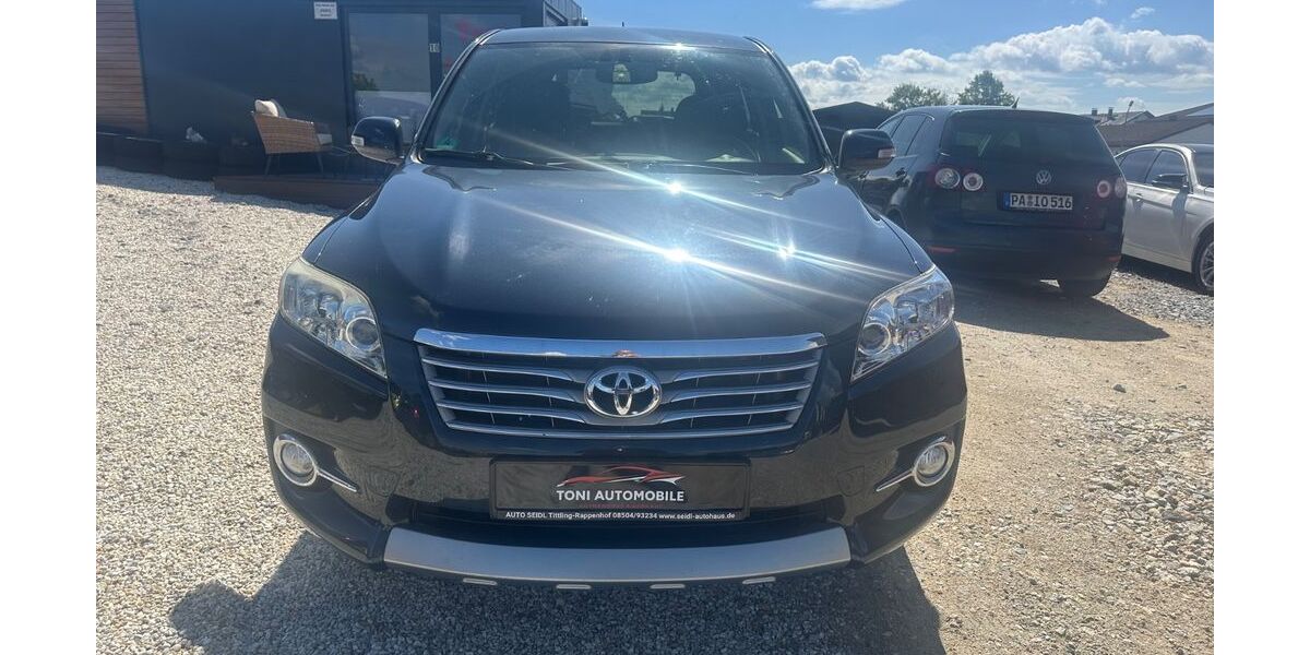 Toyota RAV 4 172.000 km 7.500 &euro; Salzweg 94121