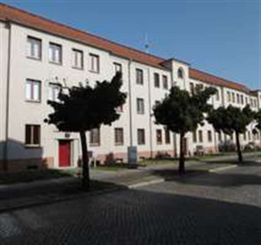 Wohnung zum Mieten in Forst (Lausitz) 496 € 52.2 m²
