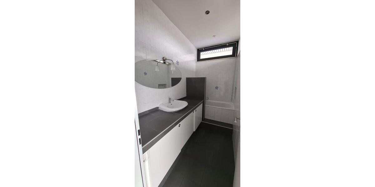 Erdgeschoßwohnung Erlangen Alterlangen - 3 Zimmer, 102 m&sup2;, 1.380&euro; | Angebot:26355424