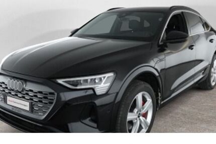 Audi Q8 e-tron 11.154 km 58.690 &euro; Detmold 32756
