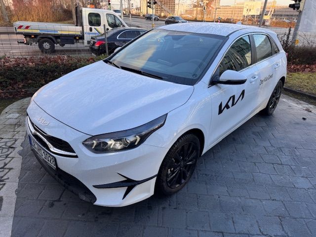 Kia ceed / Ceed 10.000 km 24.400 &euro; Ludwigsburg 71636