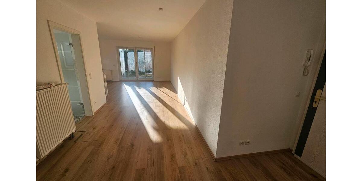 Erdgeschoßwohnung Burkhardtsdorf - 3 Zimmer, 71 m&sup2;, 920&euro; | Angebot:25658981