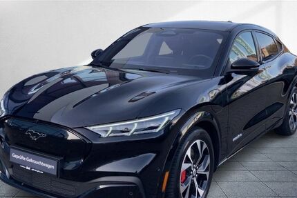 Ford Mustang Mach-E 28.000 km 35.980 € Buchholz 21244