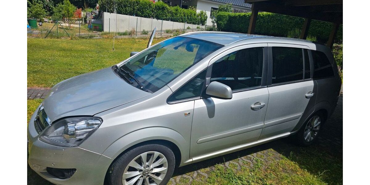 Opel Zafira 192.000 km 4.500 &euro; Werder Havel 14542