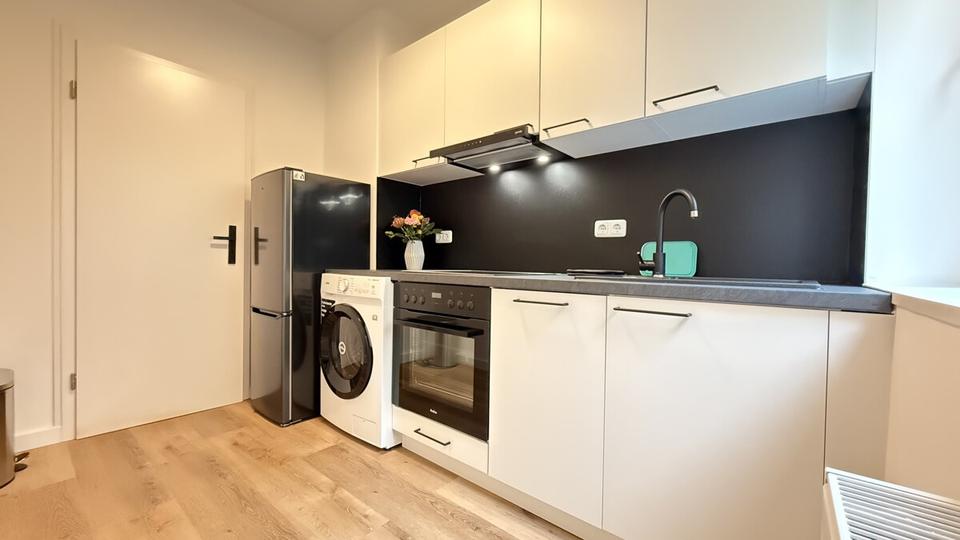 Etagenwohnung Bremerhaven Mitte - 1 Zimmer, 16 m&sup2;, 340&euro; | Angebot:26263451