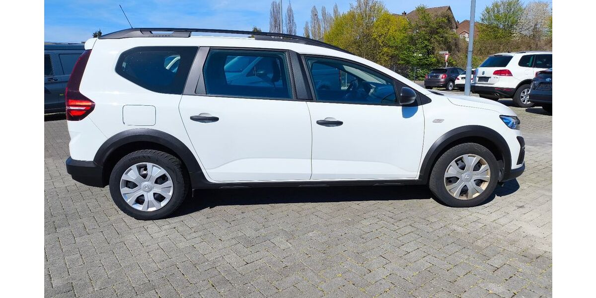Dacia Jogger 69.012 km 13.899 &euro; Alsdorf (Nordrhein-Westfalen) 52477