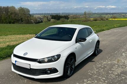 VW Scirocco 143.000 km 10.100 &euro; Kümbdchen 55471