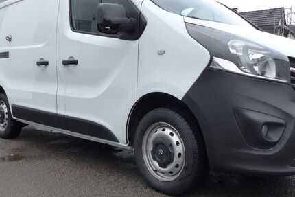 Opel Vivaro 98.400 km 12.900 &euro; Solingen 42699