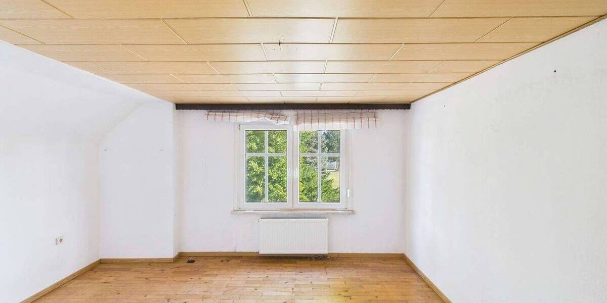 Mehrfamilienhaus, Wohnhaus Jessen (Elster) Mügeln - 1 Zimmer, 236 m&sup2;, 129.000&euro; | Angebot:25985475