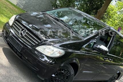 Mercedes-Benz Viano 169.000 km 14.900 € Nürnberg 90431