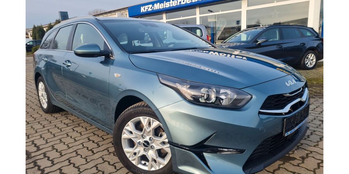 Kia ceed Sportswagon 30.000 km 21.890 &euro; Harzgerode OT Königerode 06493