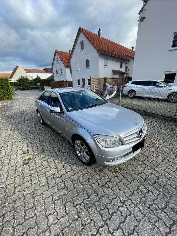 Mercedes-Benz C 220 210.000 km 8.500 € Kuhardt 76773