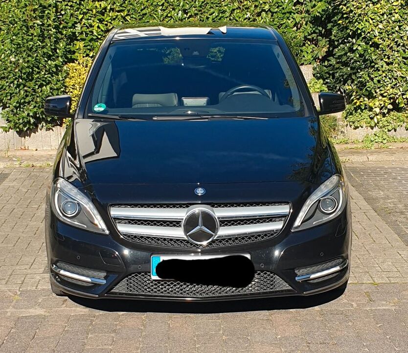 B 200