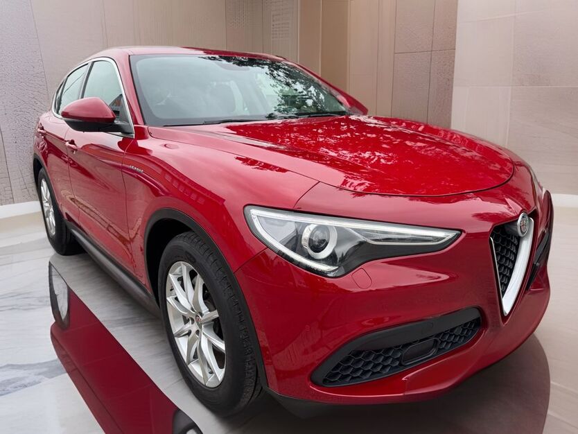 Alfa Romeo Stelvio 142.684 km 21.900 € Puchheim 82178