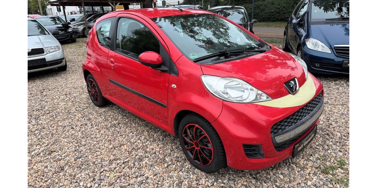Peugeot 107 151.855 km 2.500 € Potsdam 14480
