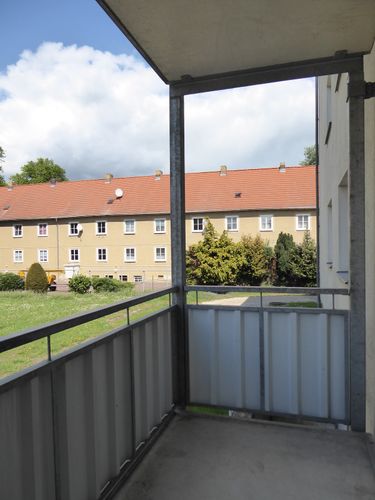 Erdgeschoßwohnung Bad Lauchstädt - 2 Zimmer, 43 m&sup2;, 289&euro; | Angebot:26252572
