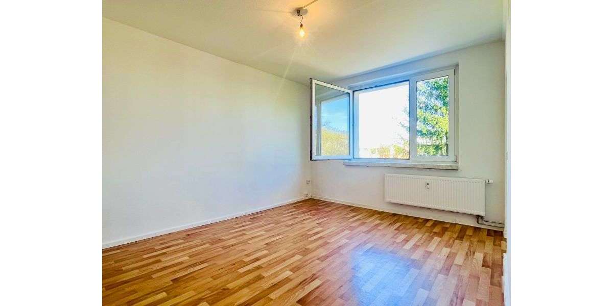 Etagenwohnung Freital Zauckerode - 1 Zimmer, 25 m&sup2;, 180&euro; | Angebot:27119895