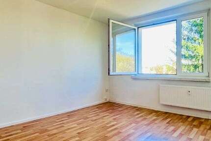 Wohnung Freital Zauckerode - 1 Zimmer, 25 m&sup2;, 180&euro; | Angebot:27119895