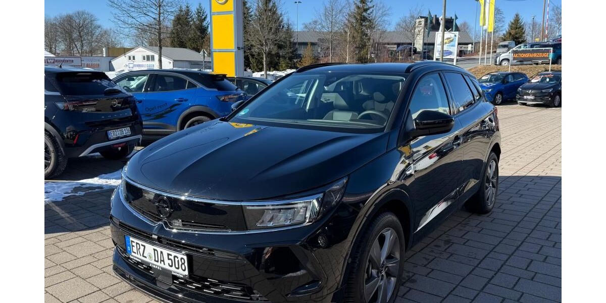 Opel Grandland (X) 7.000 km 25.000 &euro; Schneeberg 08289
