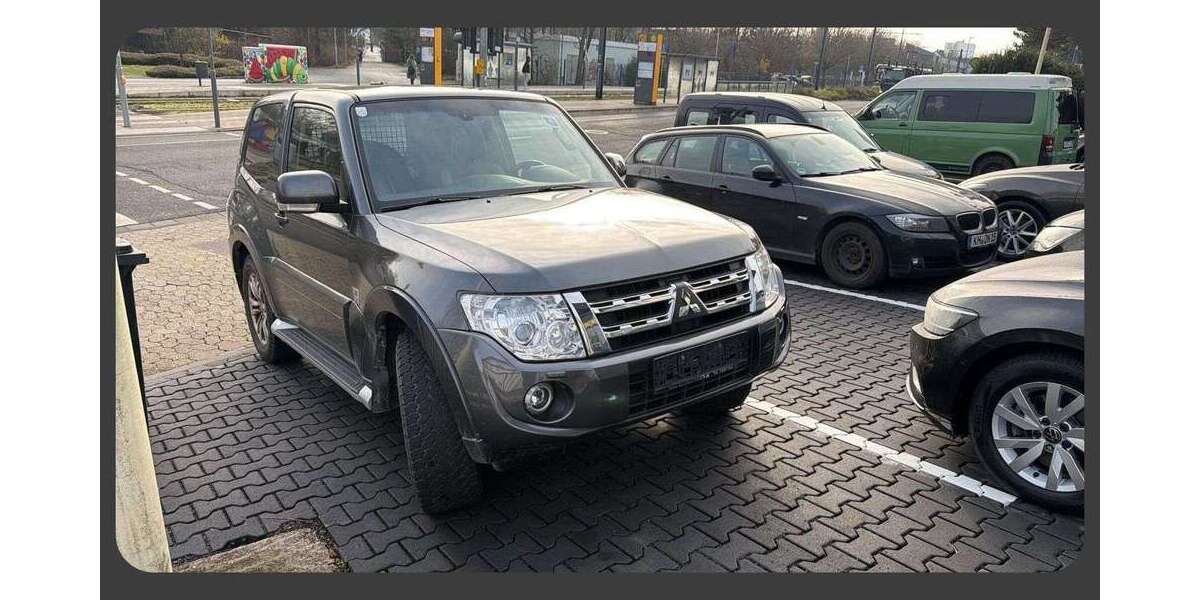 Mitsubishi Pajero 165.017 km 18.990 &euro; Mainz 55128