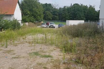 Ihre Chance: Baugrundstück inkl. Baugenehmigung – Verkauf zum Meistgebot ab 299.000 € zimmer